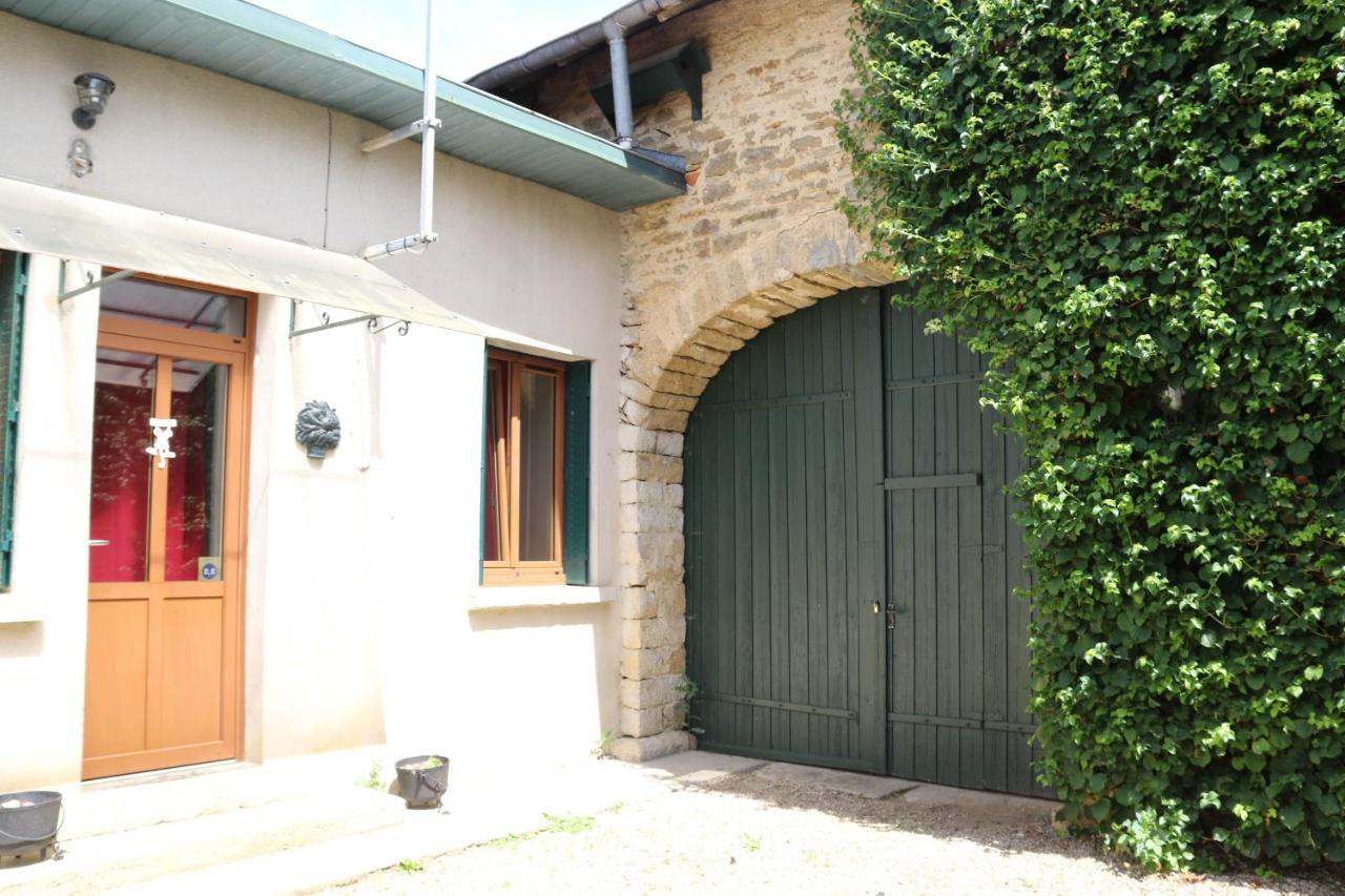 Gite De La Souris Verte Molamboz Esterno foto